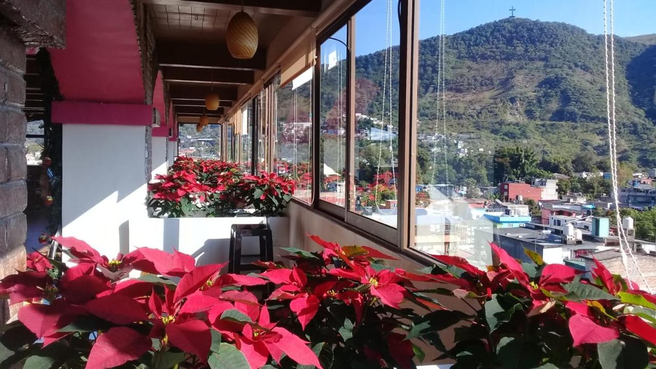 Hotel Villa De Cortez Xicotepec de Juarez Εξωτερικό φωτογραφία