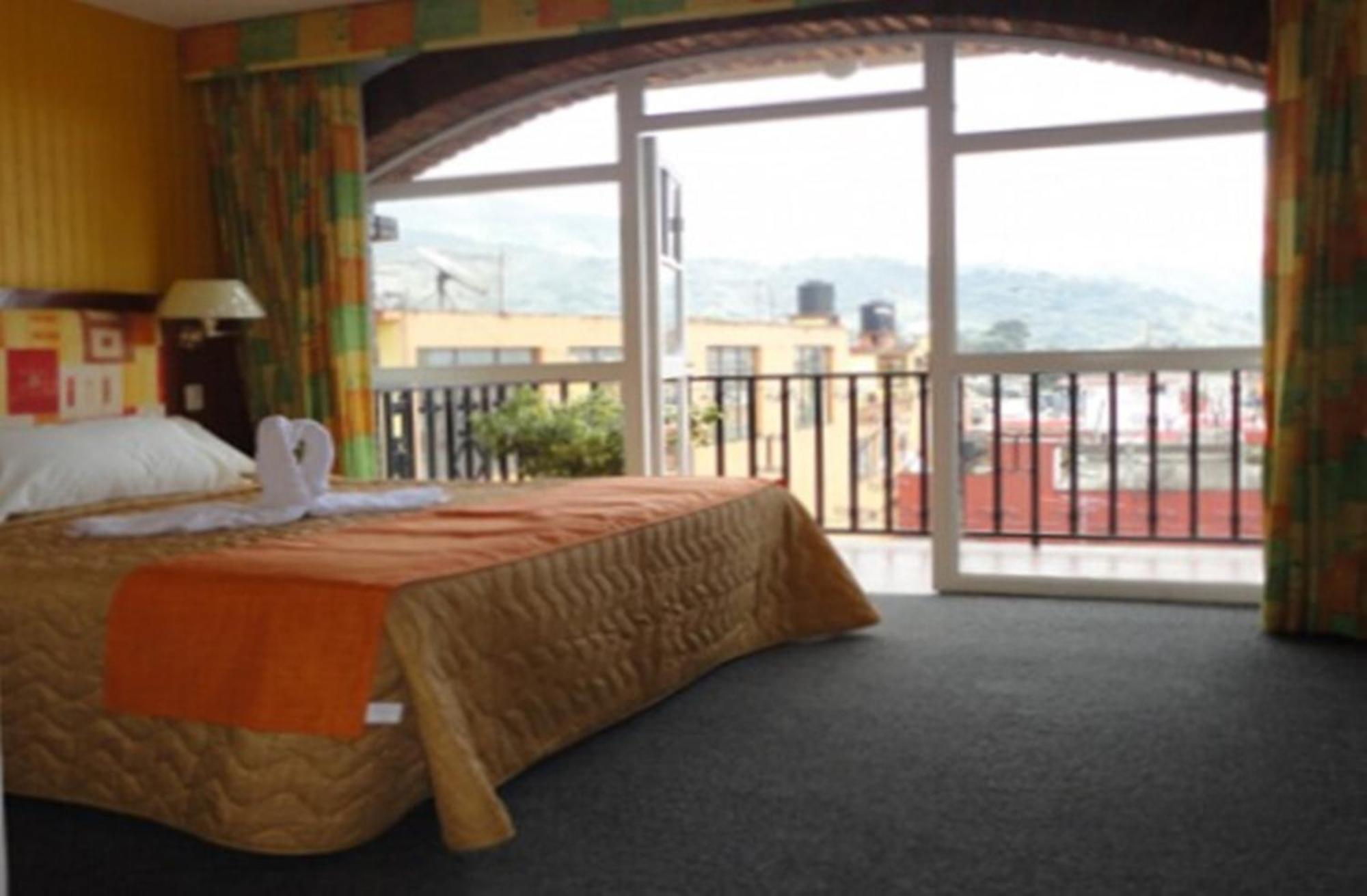 Hotel Villa De Cortez Xicotepec de Juarez Εξωτερικό φωτογραφία