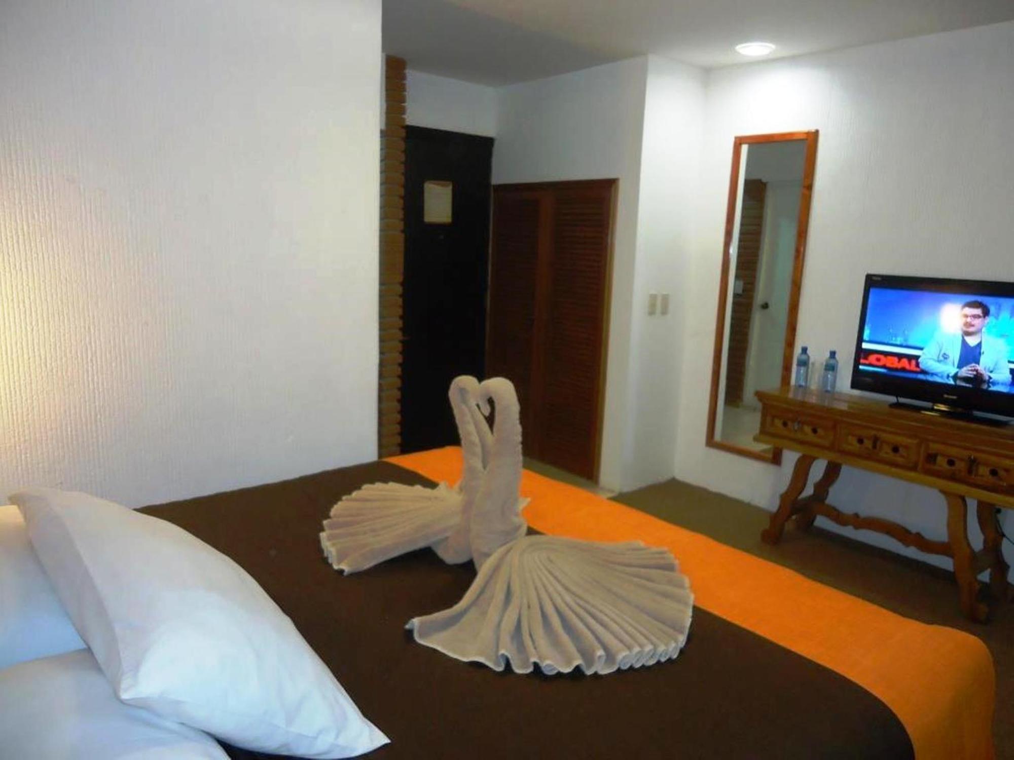 Hotel Villa De Cortez Xicotepec de Juarez Εξωτερικό φωτογραφία