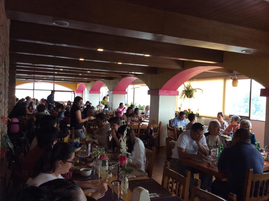 Hotel Villa De Cortez Xicotepec de Juarez Εξωτερικό φωτογραφία