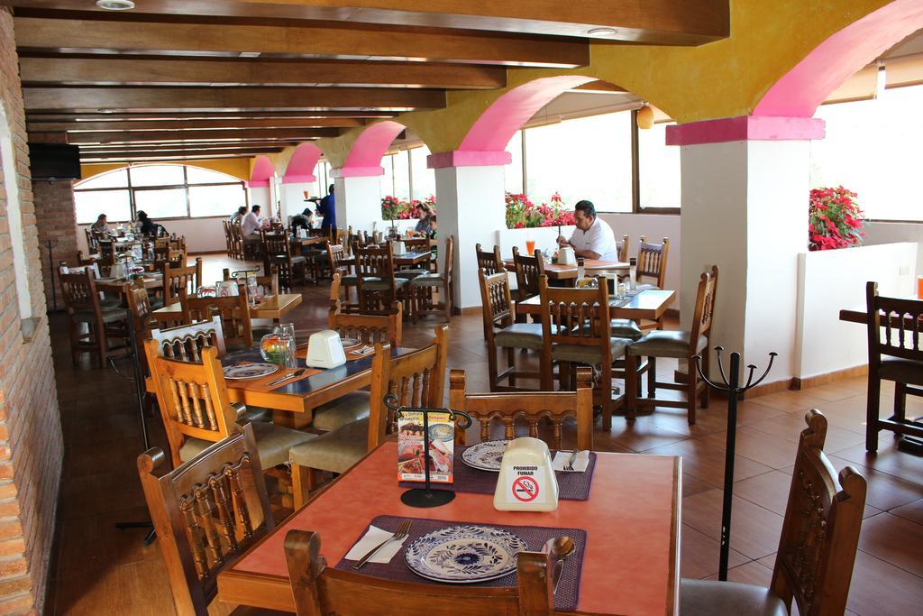 Hotel Villa De Cortez Xicotepec de Juarez Εξωτερικό φωτογραφία