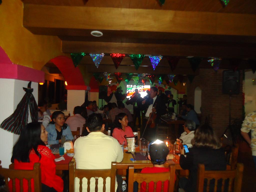Hotel Villa De Cortez Xicotepec de Juarez Εξωτερικό φωτογραφία